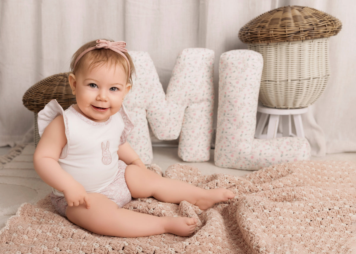 Baby Girl Weekday Set – HIS/HERS