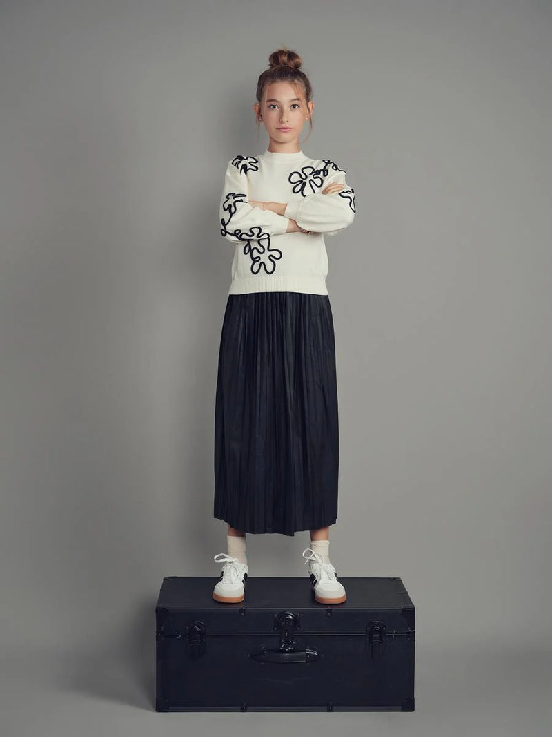 Emm Yarn Teen Sweater